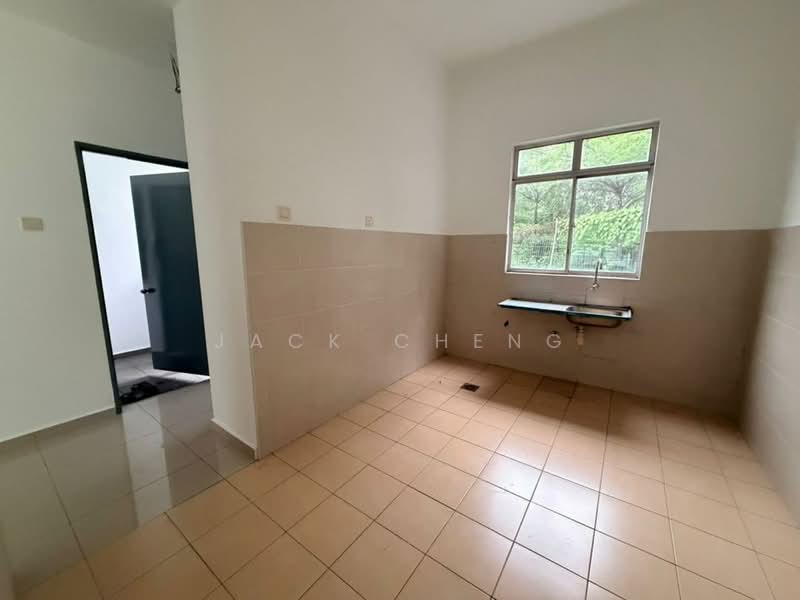 2-storey Terraced House for Sale in Kota Emerald (Rawang) - Jack Cheng - Kitchen - PropertyGuru.com.my
