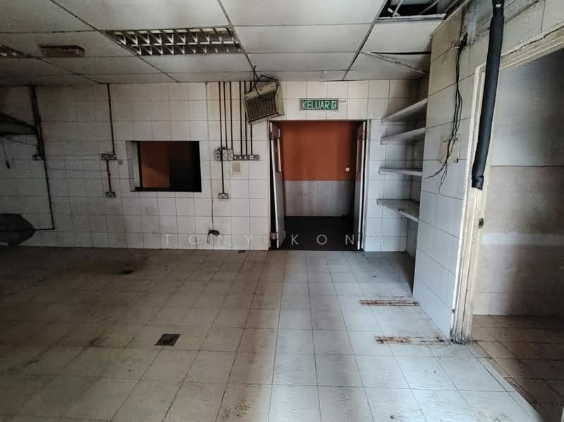 Shop for Rent in Kota Kinabalu (Sabah) - Tony Kong - Interior - PropertyGuru.com.my