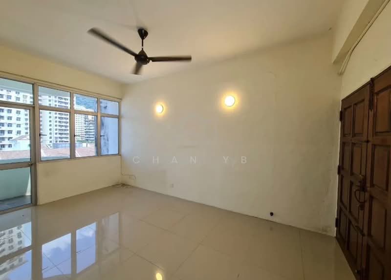 Rumah Flat untuk Disewa di Taman Bunga Merah - Chan YB - Living Room - PropertyGuru.com.my