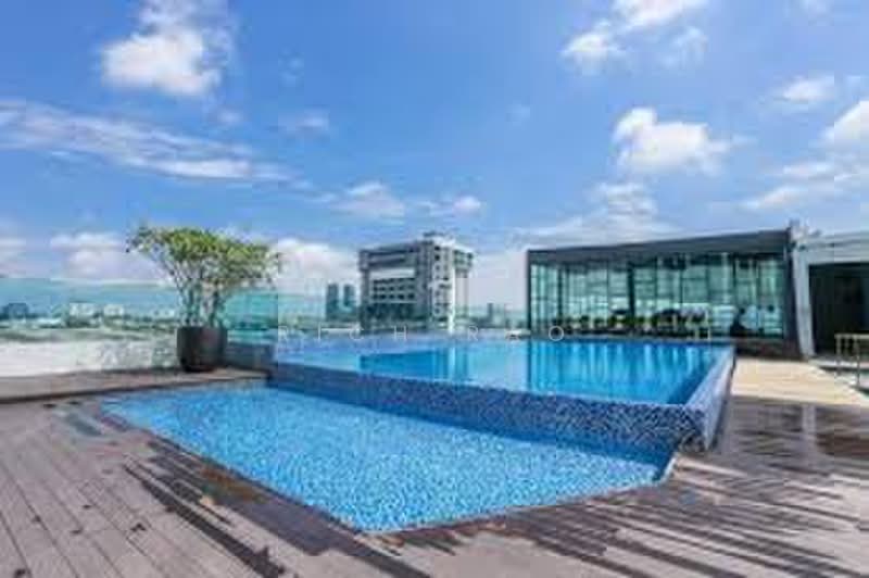 Service Residence for Sale at Suria Jaya - Rich Rao - Pool - PropertyGuru.com.my