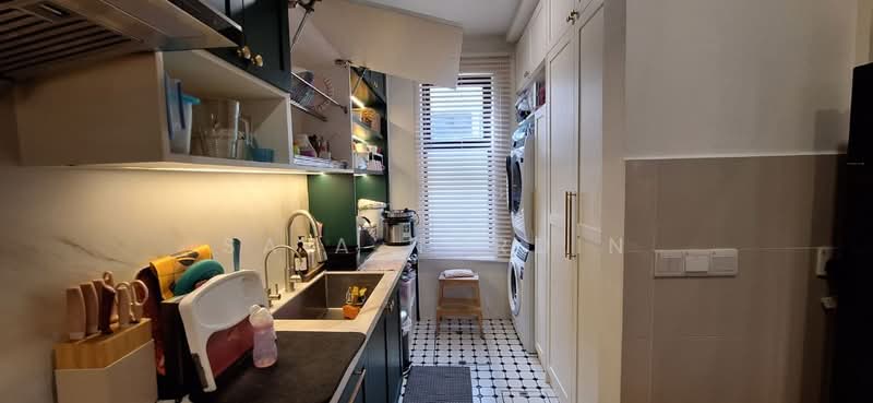 Terraced House for Sale in Shah Alam (Selangor) - Sa'a Nordin - Kitchen - PropertyGuru.com.my