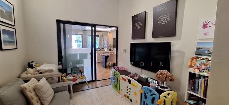 Terraced House for Sale in Shah Alam (Selangor) - Sa'a Nordin - Living Room - PropertyGuru.com.my