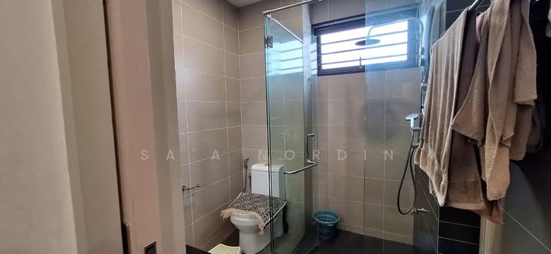 Terraced House for Sale in Shah Alam (Selangor) - Sa'a Nordin - Bathroom - PropertyGuru.com.my