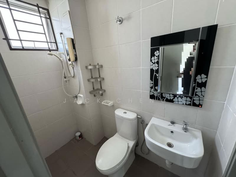 2-storey Terraced House for Sale in M Residence (Rawang) - Jack Cheng - Bathroom - PropertyGuru.com.my