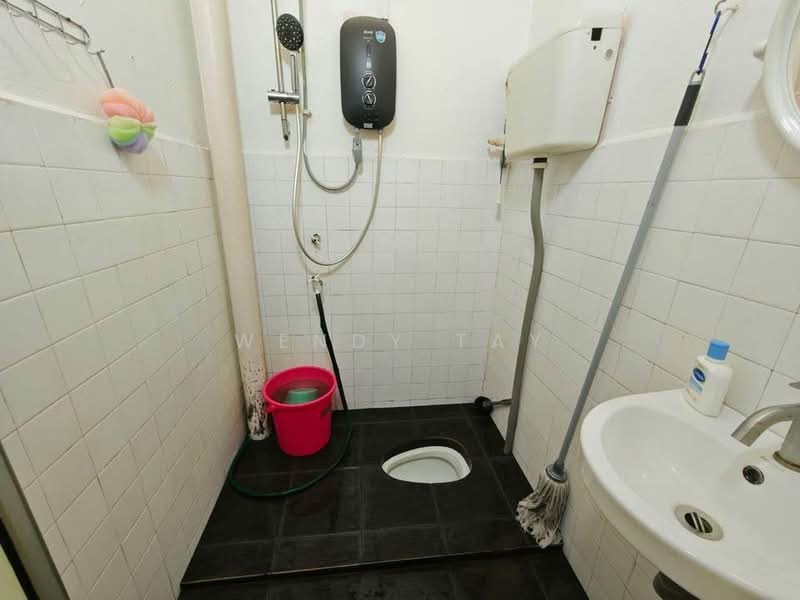 Rumah Teres untuk Dijual di Taman Universiti (Skudai) - Wendy Tay - PropertyGuru.com.my