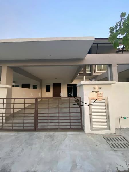 Rumah Teres 2-Tingkat untuk Disewa di Taman Mantau Indah (Rasah) - Taty Nordin - Exterior - PropertyGuru.com.my