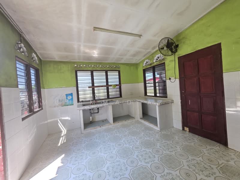 1-storey Terraced House for Sale in Binjai (Terengganu) - Mohammad Azizi - PropertyGuru.com.my