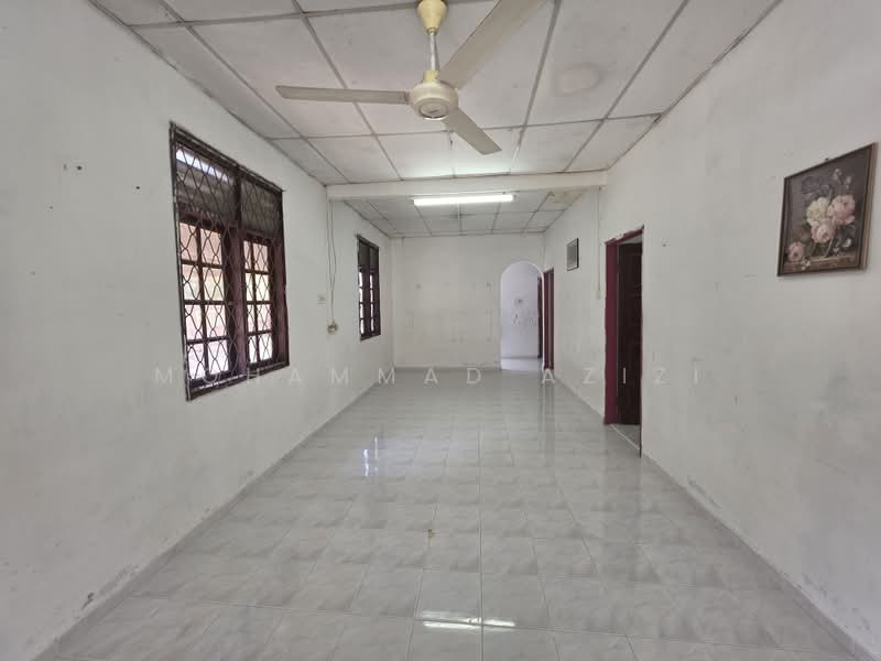 1-storey Terraced House for Sale in Binjai (Terengganu) - Mohammad Azizi - PropertyGuru.com.my