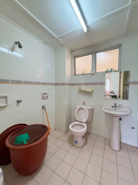 Apartment for Sale at Pangsapuri Cendana - Azmi . - PropertyGuru.com.my