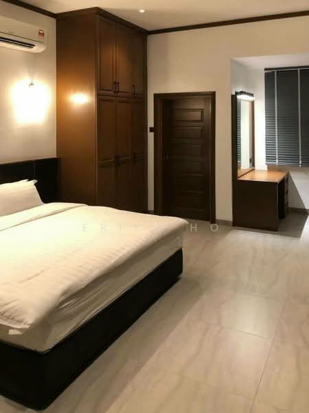 Bungalow for Sale in Bandar Seri Alam (Masai) - Erica Ho - Bedroom - PropertyGuru.com.my