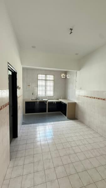 Rumah Teres 2 Tingkat untuk Dijual di Taman Austin Perdana (Tebrau) - Alicia Fong - Kitchen - PropertyGuru.com.my
