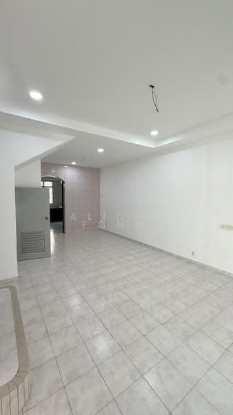 Rumah Teres 2 Tingkat untuk Dijual di Taman Austin Perdana (Tebrau) - Alicia Fong - Interior - PropertyGuru.com.my