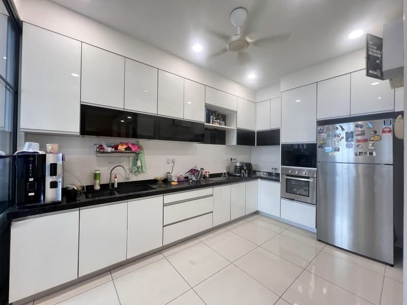 Kondominium untuk Dijual di Marinox Sky Villas - Ms Chang - PropertyGuru.com.my