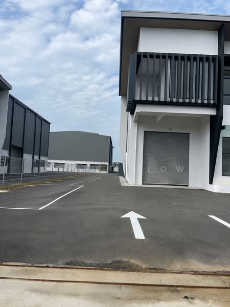 Semi-D Factory for Rent in NCT Smart Industrial Park (Sepang) - Mr Jeff Low - Exterior - PropertyGuru.com.my