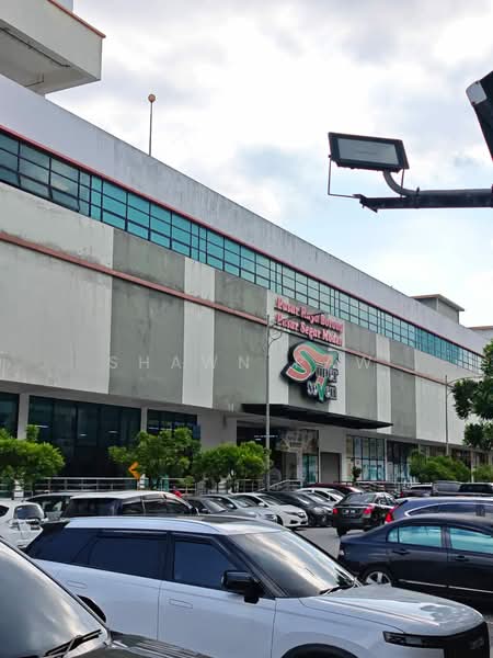 Shop for Sale in Semenyih (Selangor) - Shawn Paw - Exterior - PropertyGuru.com.my