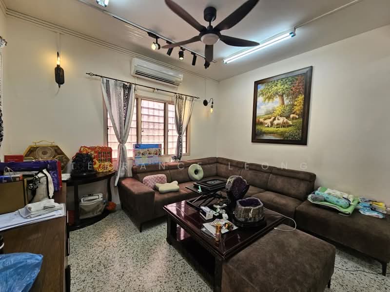 2-storey Terraced House for Sale in Cheras (Kuala Lumpur) - Terrance Leong - Living Room - PropertyGuru.com.my