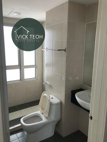 Kondominium untuk Dijual di The Peak Residences - Vick Teoh - Bathroom - PropertyGuru.com.my
