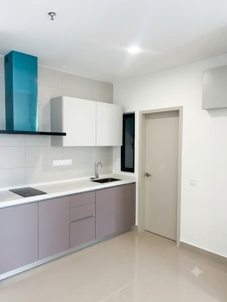 Service Residence for Rent at Residensi Ava @ Kiara Bay - Vince Lim - Kitchen - PropertyGuru.com.my