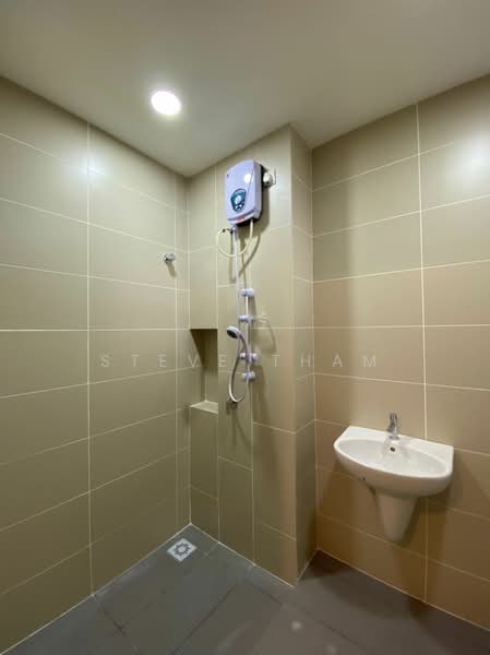 Townhouse for Rent in 16 Sierra (Puchong) - Steve Tham - Bathroom - PropertyGuru.com.my