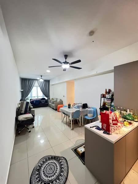 Servis Apartment untuk Disewa di M Centura - Yu Kelwis - Living Room - PropertyGuru.com.my