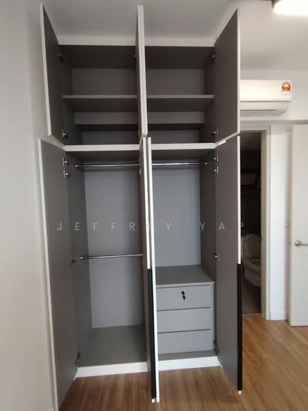 Service Residence for Rent at The Pulse Residence - Jeffrey Yap - Interior - PropertyGuru.com.my