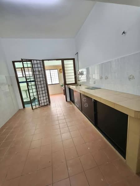 Rumah Teres 2 Tingkat untuk Dijual di Taman Pakatan Jaya (Tambun) - Derrick Chung - Kitchen - PropertyGuru.com.my