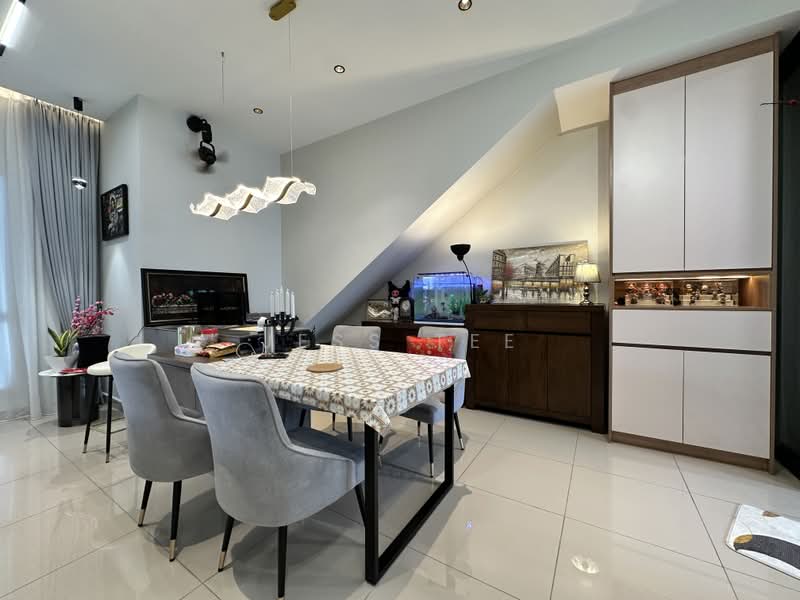 Flat for Rent at EMBER @ Eco Ardence - Jess Tee - Dining Room - PropertyGuru.com.my