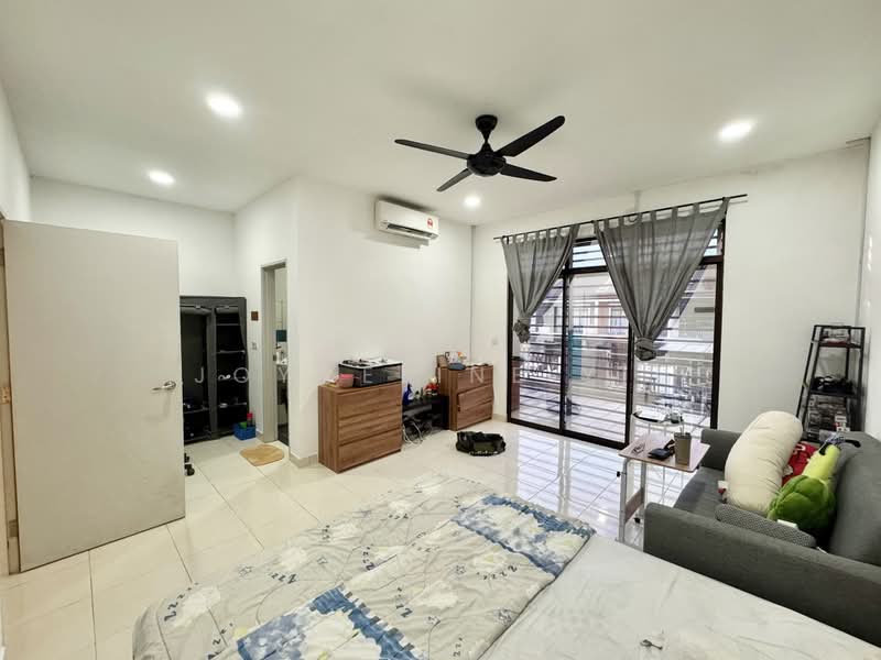 Terraced House for Rent in Pasir Gudang (Johor) - Joyceline Yii - PropertyGuru.com.my