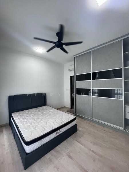 Kondominium untuk Disewa di The Henge - Perry Chai - Bedroom - PropertyGuru.com.my