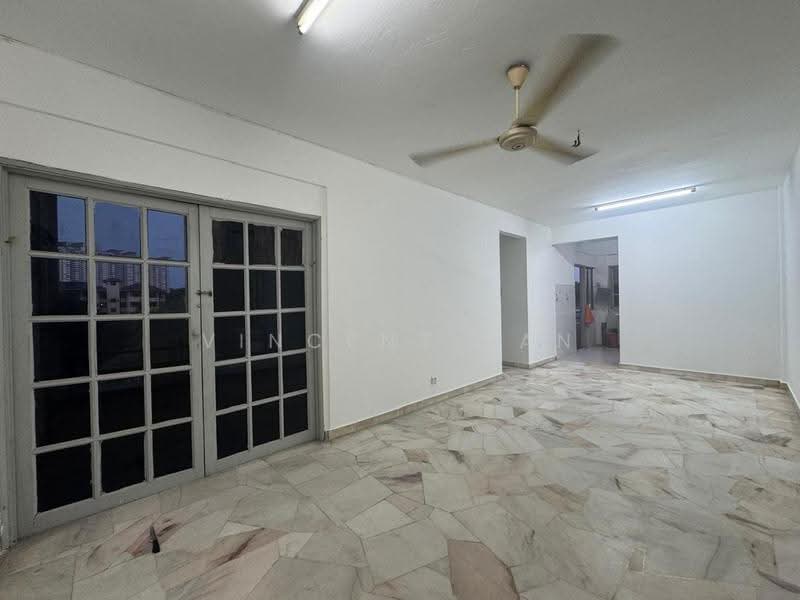Apartment for Sale at Sunway Court - Vincent Tan - Living Room - PropertyGuru.com.my