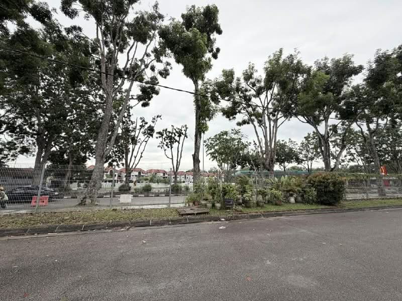 1.5-storey Terraced House for Sale in Ulu Tiram (Johor) - Ida Aziz - Exterior - PropertyGuru.com.my