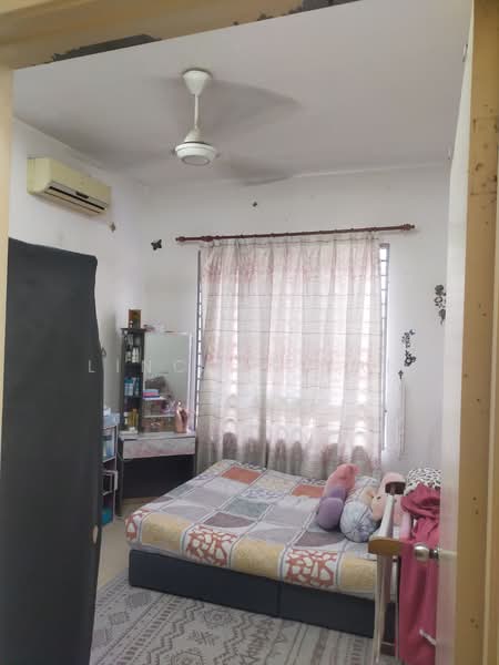Apartment for Sale at Laman Suria - Lincoln Tan - Bedroom - PropertyGuru.com.my