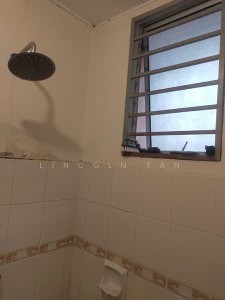 Apartment for Sale at Laman Suria - Lincoln Tan - Bathroom - PropertyGuru.com.my