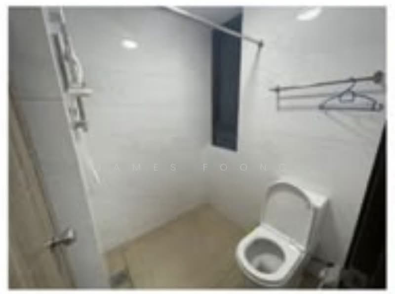 Servis Apartment untuk Disewa di Country Garden Central Park - James Foong - Bathroom - PropertyGuru.com.my
