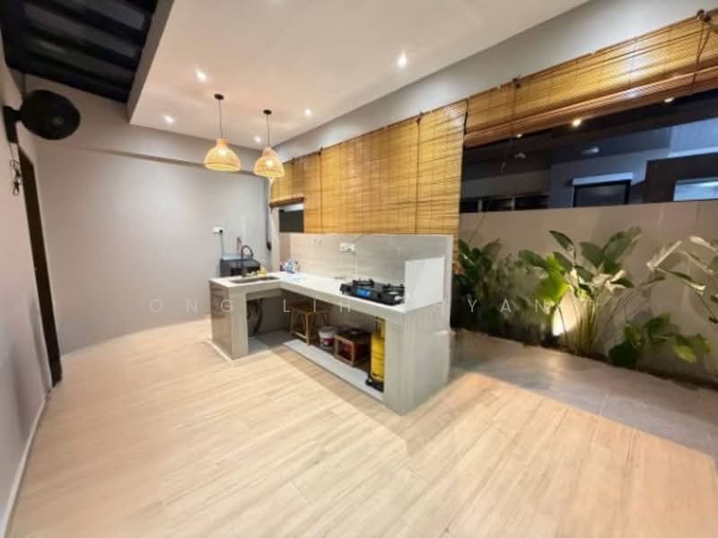 Rumah Berkembar untuk Dijual di Bandar Dato Onn (Tebrau) - Ong Lih Shyan - Kitchen - PropertyGuru.com.my