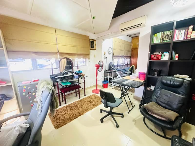 Bungalow for Sale in Seksyen 11 (Shah Alam) - Sa'a Nordin - Living Room - PropertyGuru.com.my