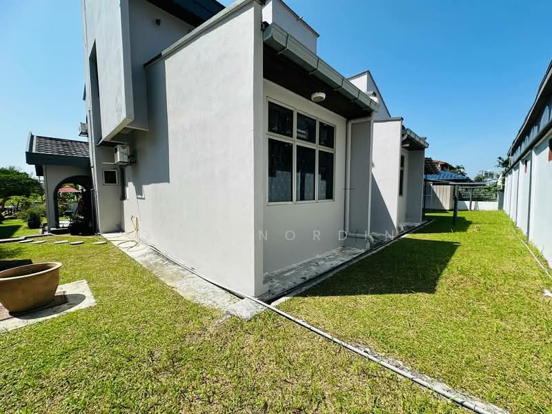 Bungalow for Sale in Seksyen 11 (Shah Alam) - Sa'a Nordin - Exterior - PropertyGuru.com.my