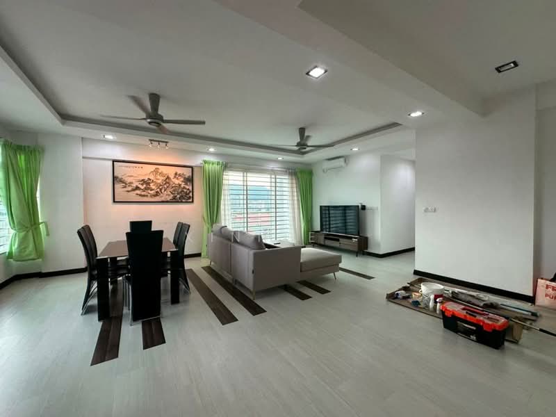 Condominium for Rent at BayStar Condominium - Xinnee . - Living Room - PropertyGuru.com.my
