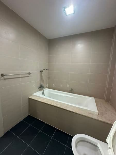Condominium for Rent at BayStar Condominium - Xinnee . - Bathroom - PropertyGuru.com.my
