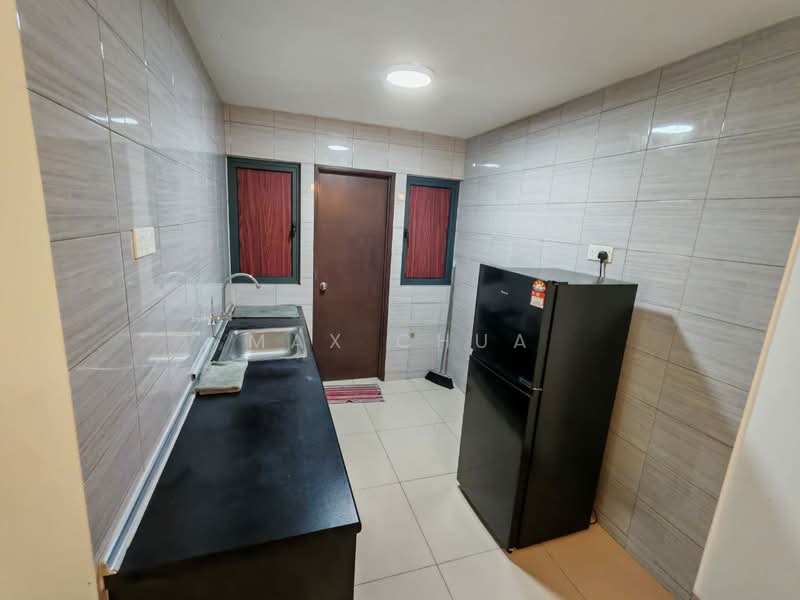 Service Residence for Rent at Symphony Tower (Menara Simfoni) - Max Chua - Kitchen - PropertyGuru.com.my