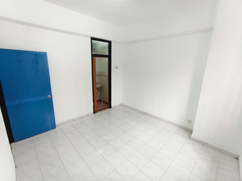 Apartment for Sale at Taman Jubilee Phase 5 - Elaine Lee - Interior - PropertyGuru.com.my