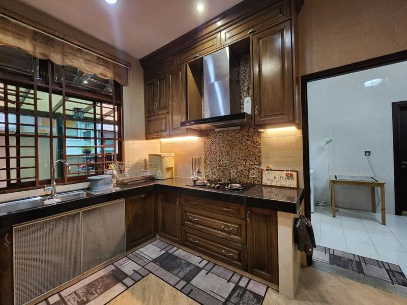 Bungalow for Sale in Bukit Jelutong (Shah Alam) - Sa'a Nordin - Kitchen - PropertyGuru.com.my