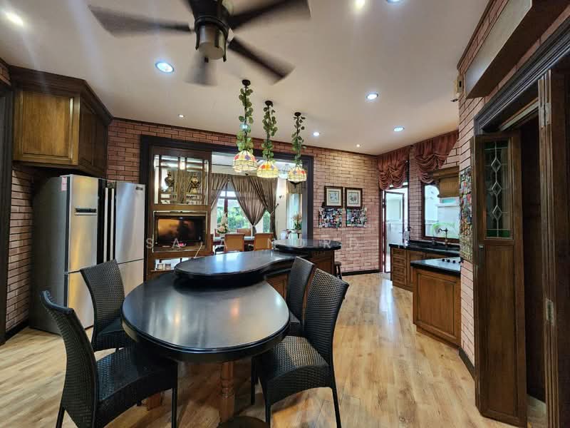 Bungalow for Sale in Bukit Jelutong (Shah Alam) - Sa'a Nordin - Kitchen - PropertyGuru.com.my