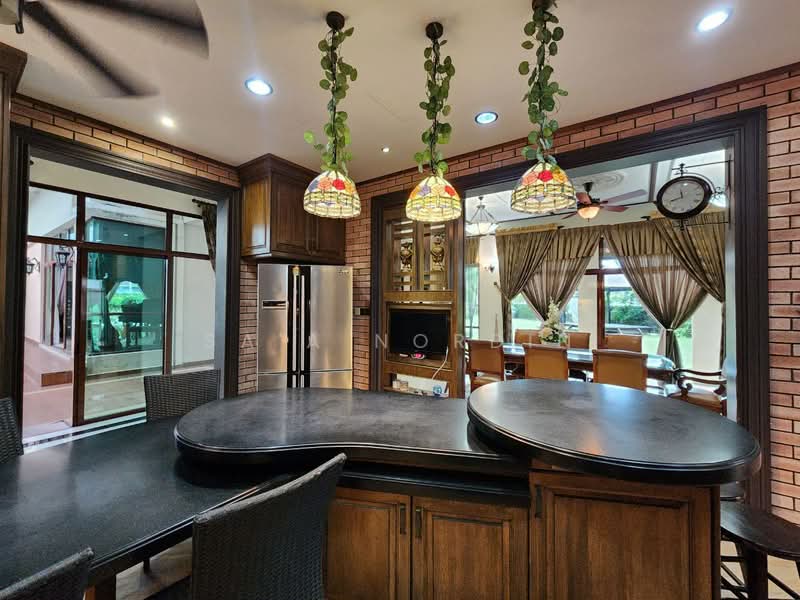 Bungalow for Sale in Bukit Jelutong (Shah Alam) - Sa'a Nordin - Kitchen - PropertyGuru.com.my