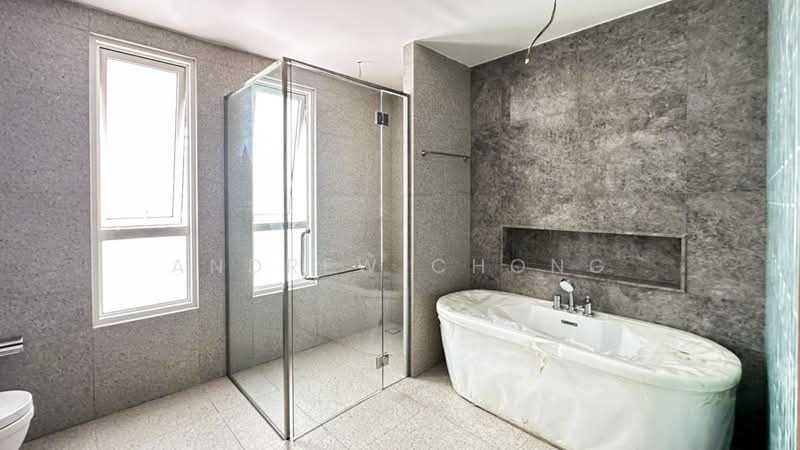 Semi-Detached House for Rent in Tanjung Tokong (Penang) - Andrew Chong - Bathroom - PropertyGuru.com.my