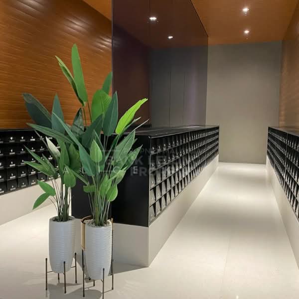 Service Residence for Sale at Kenwingston Platz - Alice Kuon - Lobby - PropertyGuru.com.my