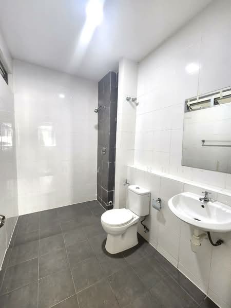 2-storey Terraced House for Rent in Kota Kemuning (Shah Alam) - CHOW XINNI - Bathroom - PropertyGuru.com.my