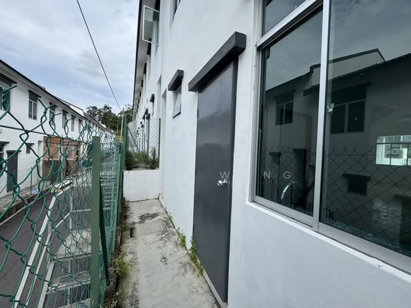 2-storey Terraced House for Sale in Bandar Country Homes (Rawang) - Danny Wong - PropertyGuru.com.my