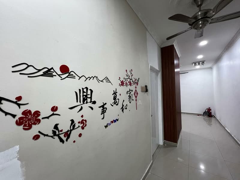Townhouse for Sale in Balakong (Selangor) - Norlela . - Corridor - PropertyGuru.com.my