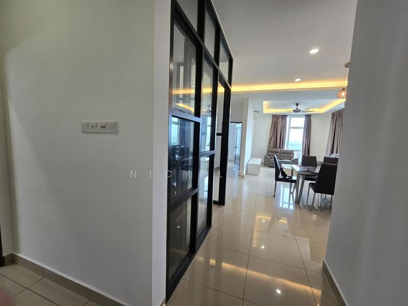 Kondominium untuk Disewa di M Condominium @ Larkin - Nick Low - Living Room - PropertyGuru.com.my